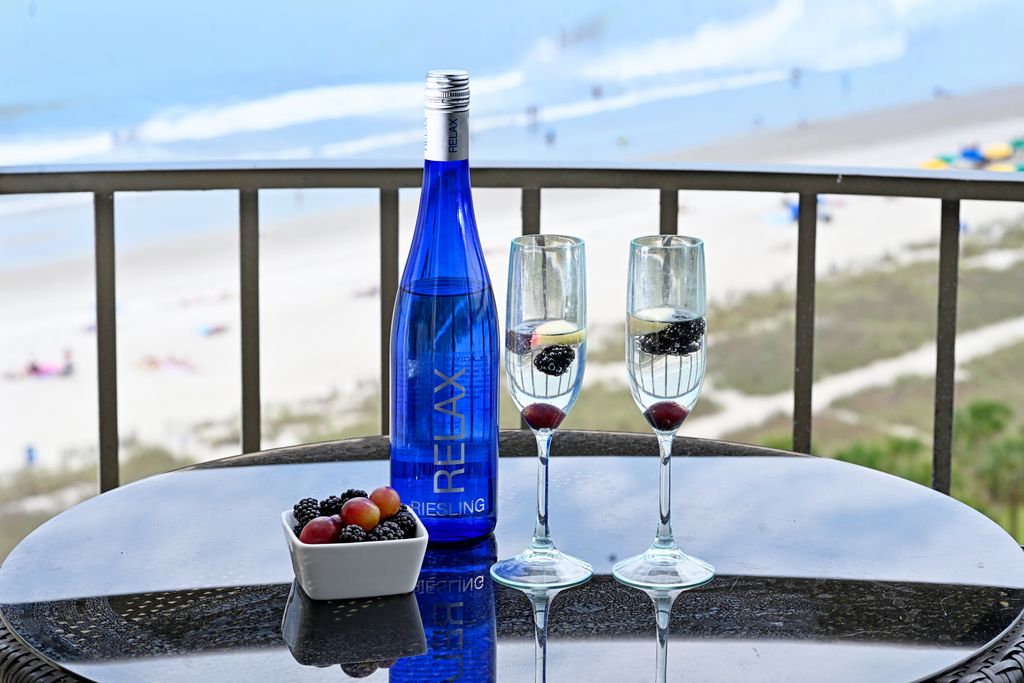 Breathtaking views, endless relaxation!