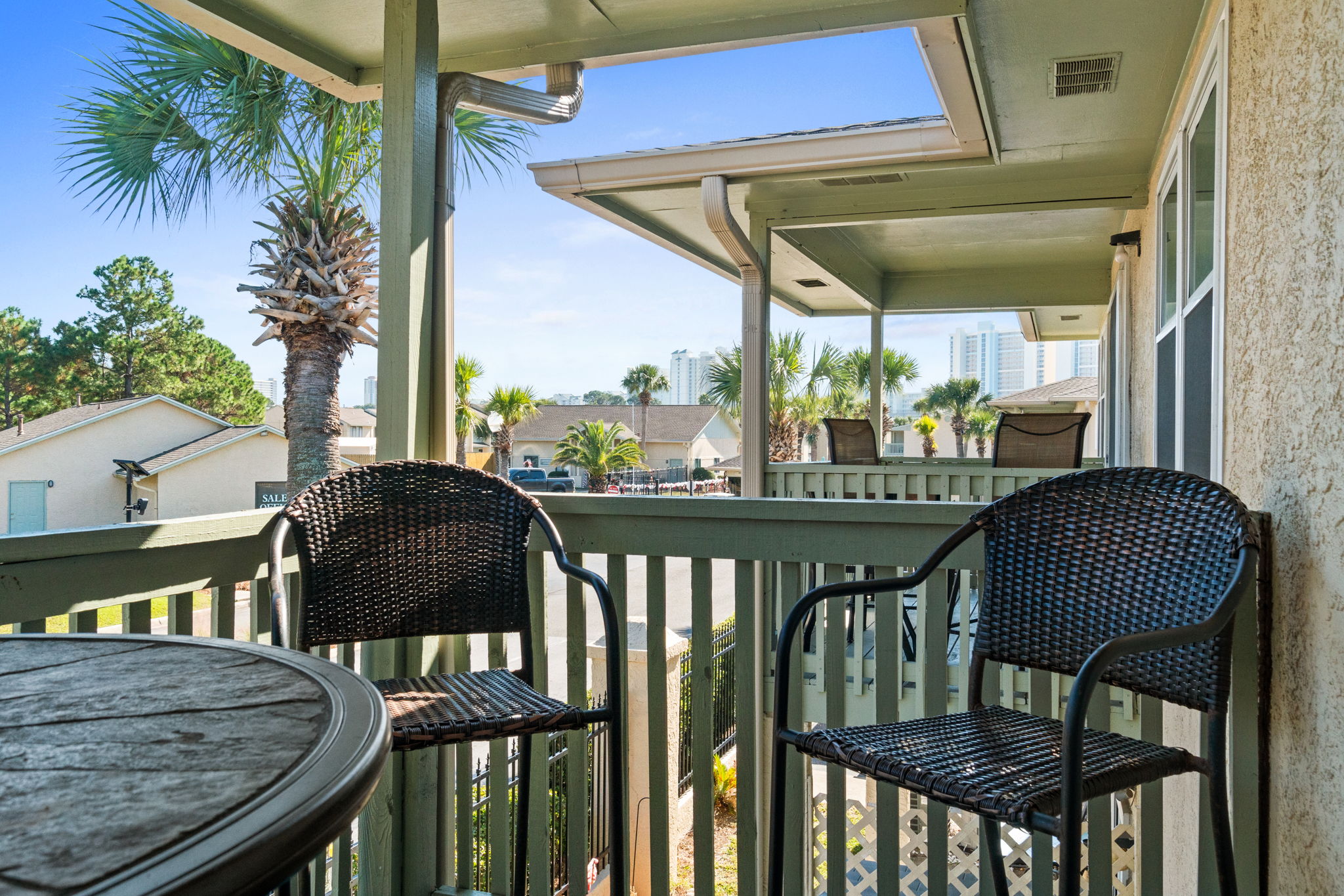 Balcony with Table and Outdoor Seating