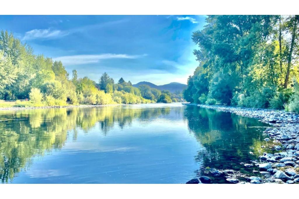 grants pass vacation home