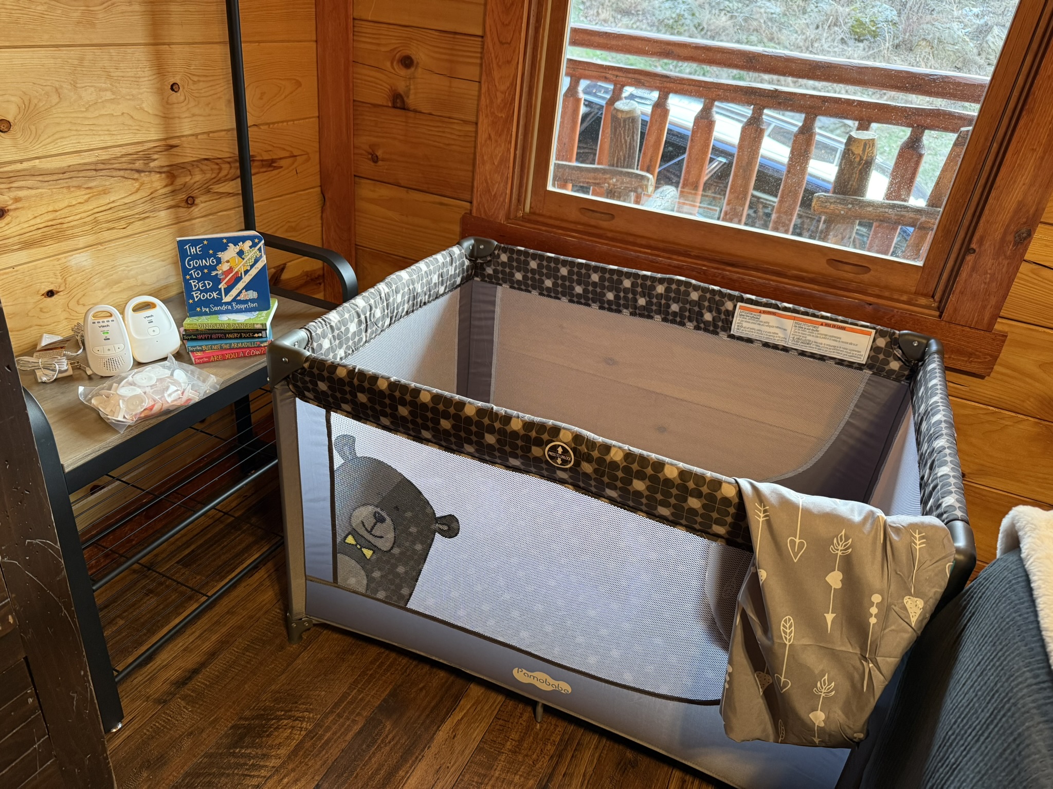 Big adventures need good rest—From afternoon naps to bedtime routines, we’ve thought of everything to help your littlest travelers sleep soundly and safely.