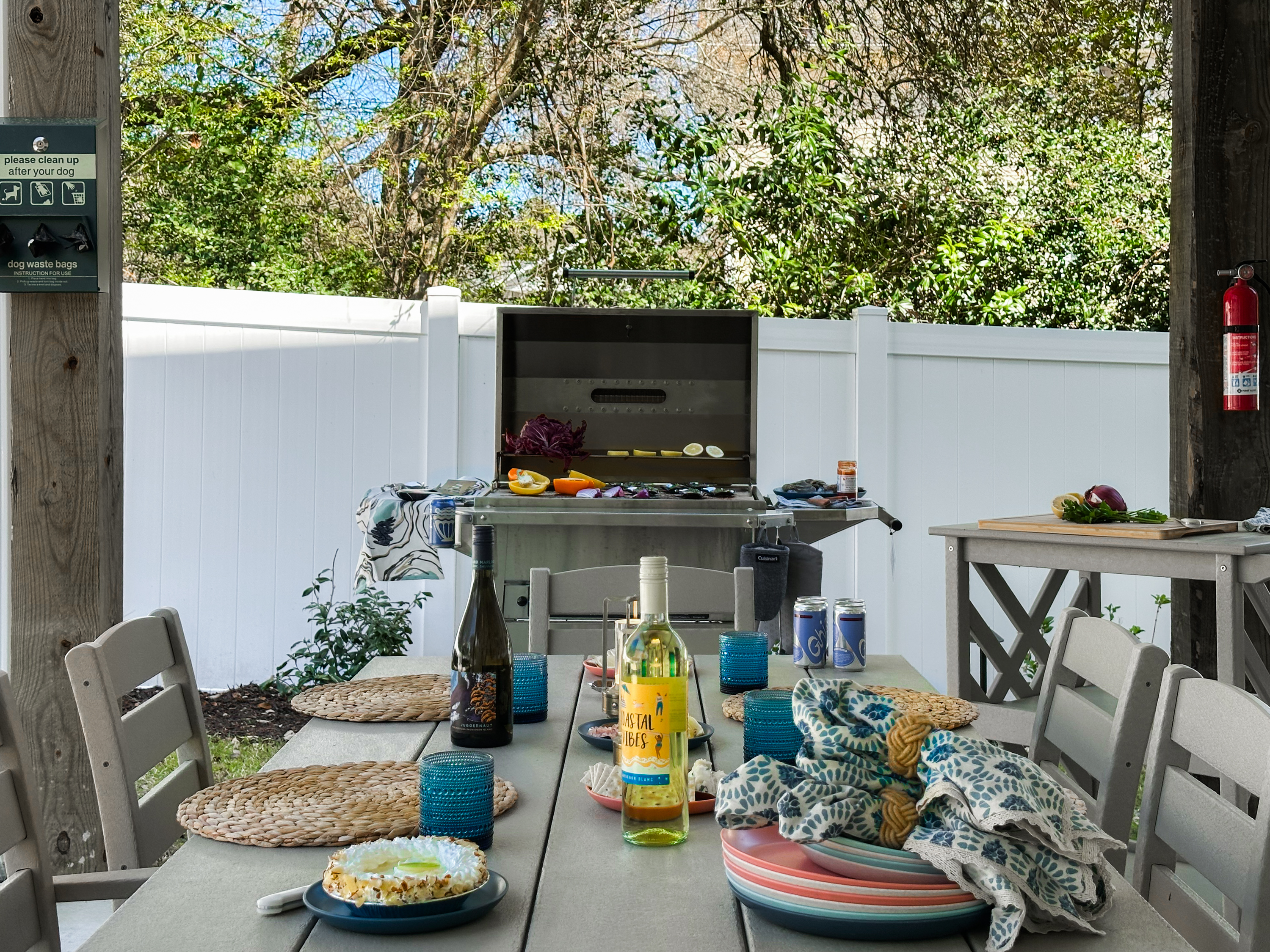 Prepare a delicious dinner on the BBQ grill.
