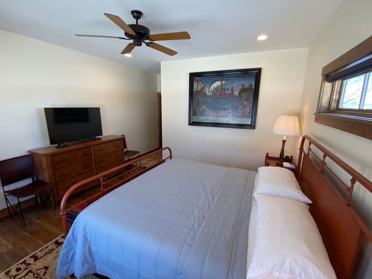 Main floor master (Bedroom 1)