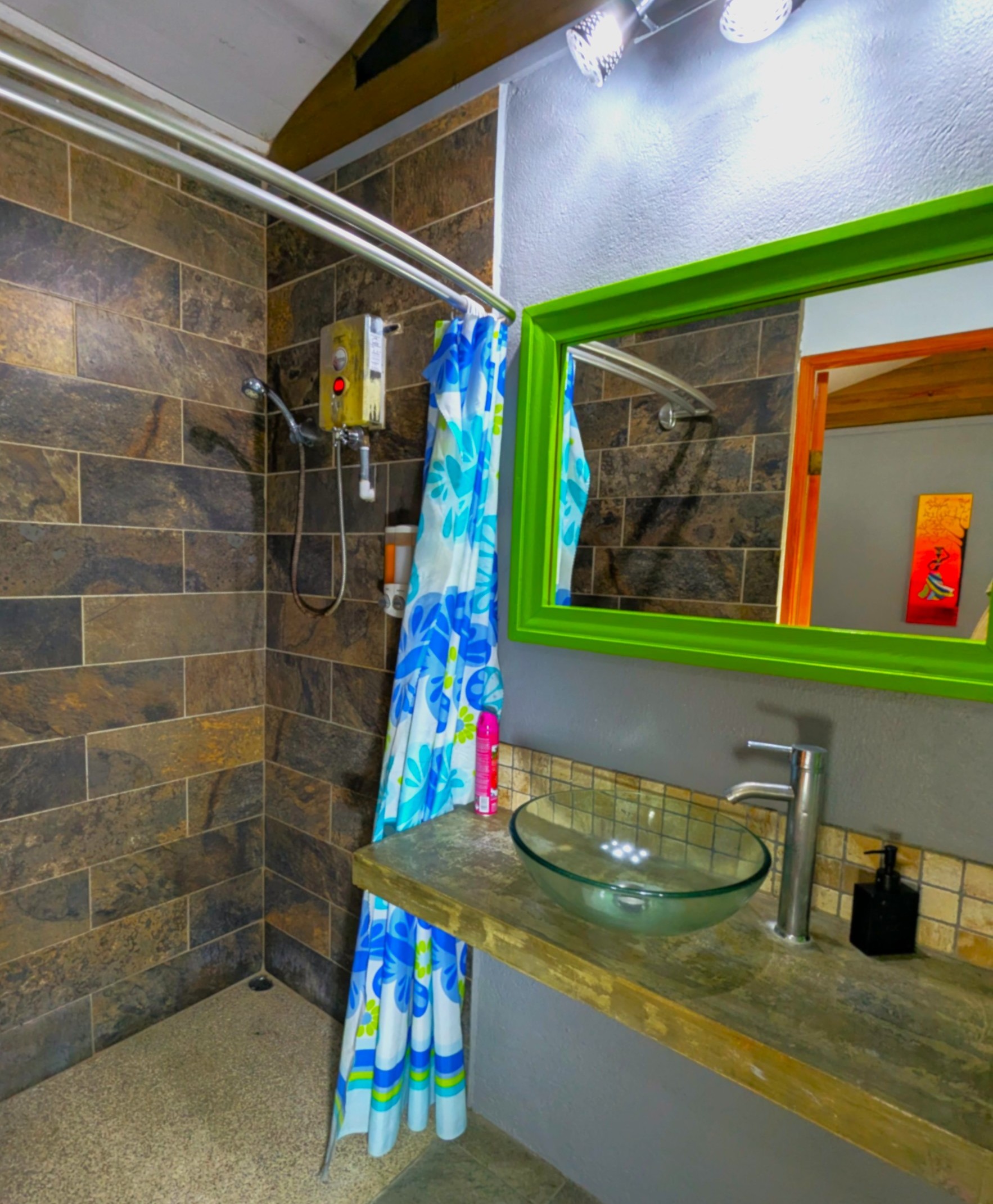 Walk in shower