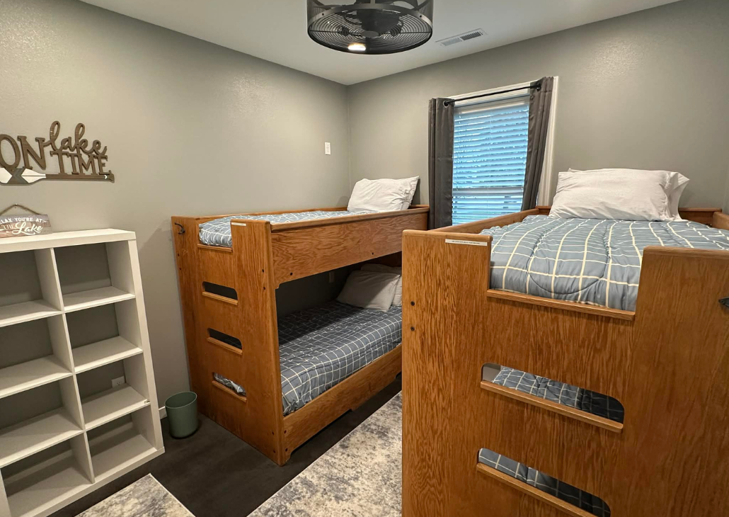 NEW HOUSE: Bedroom 3 with the bunk beds and storage cube.