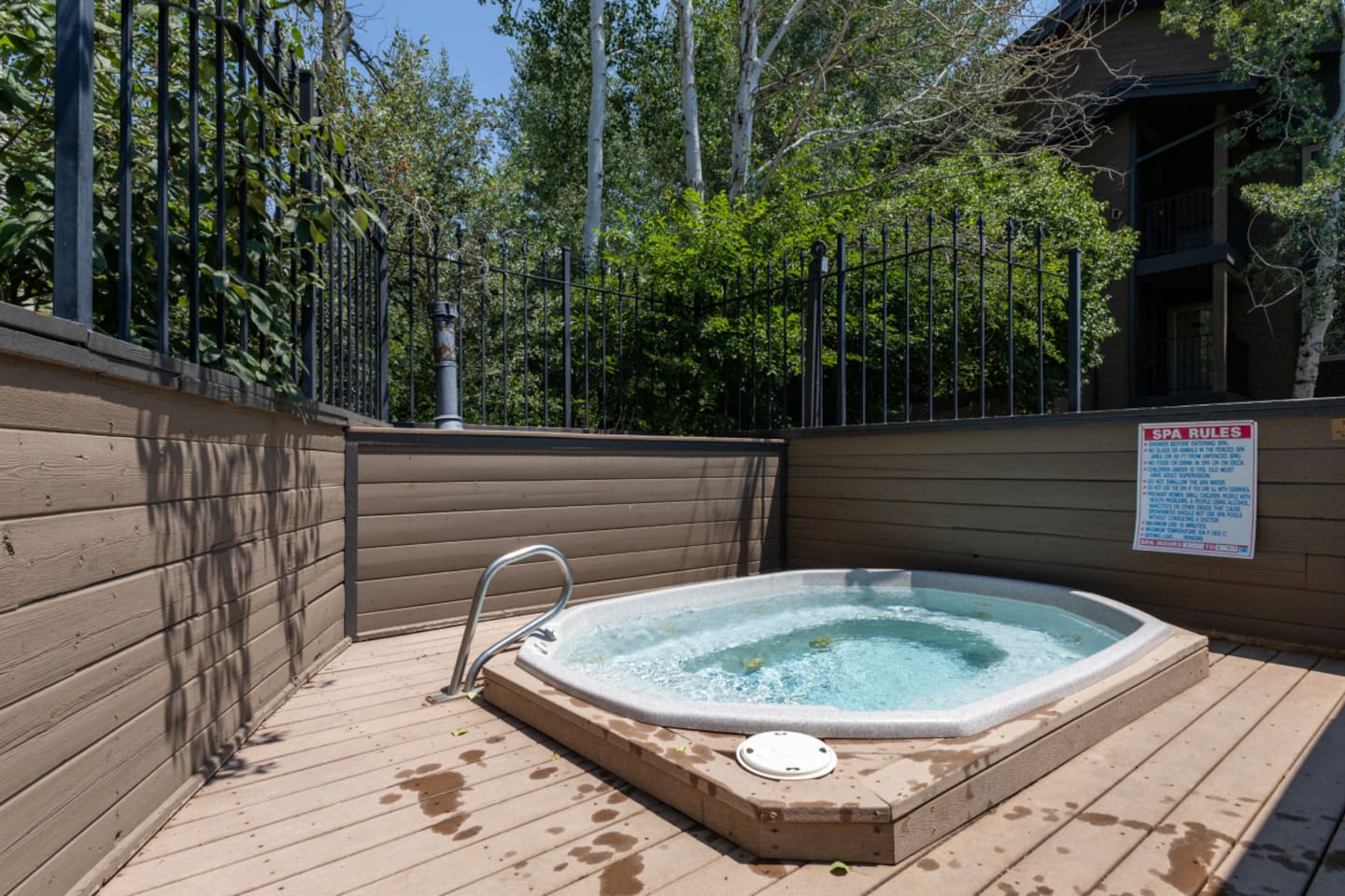 Hot Tub across from Condo