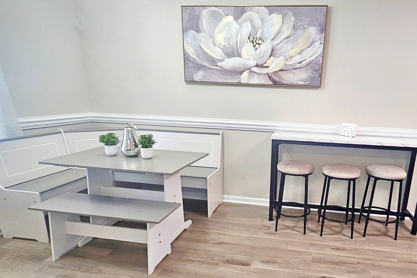 Ample sitting for the whole family!