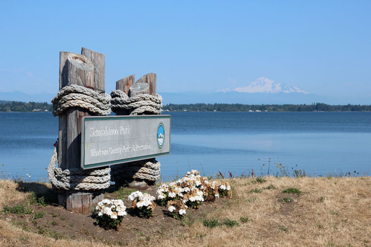 Just a short drive to Semiahmoo Park and Resort!