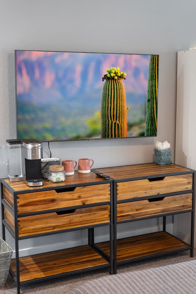 Charming coffee area, perfect for enjoying your favorite brews in a cozy and inviting corner.