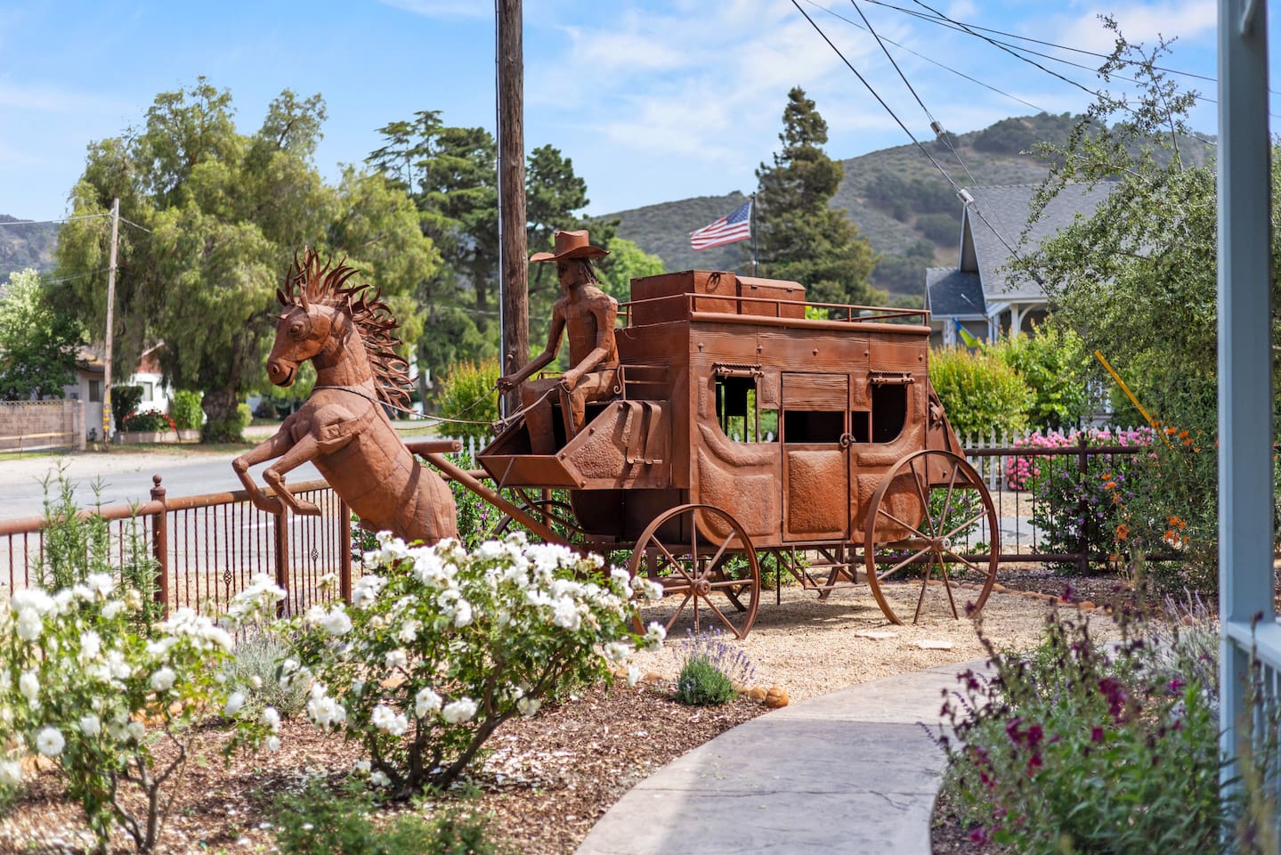 Meet the iconic Smokey Joe and his wagon pulling steed. Step inside the life-size metal stagecoach, strike your best pioneer pose and capture a souvenir that is unmistakably Los Alamos.