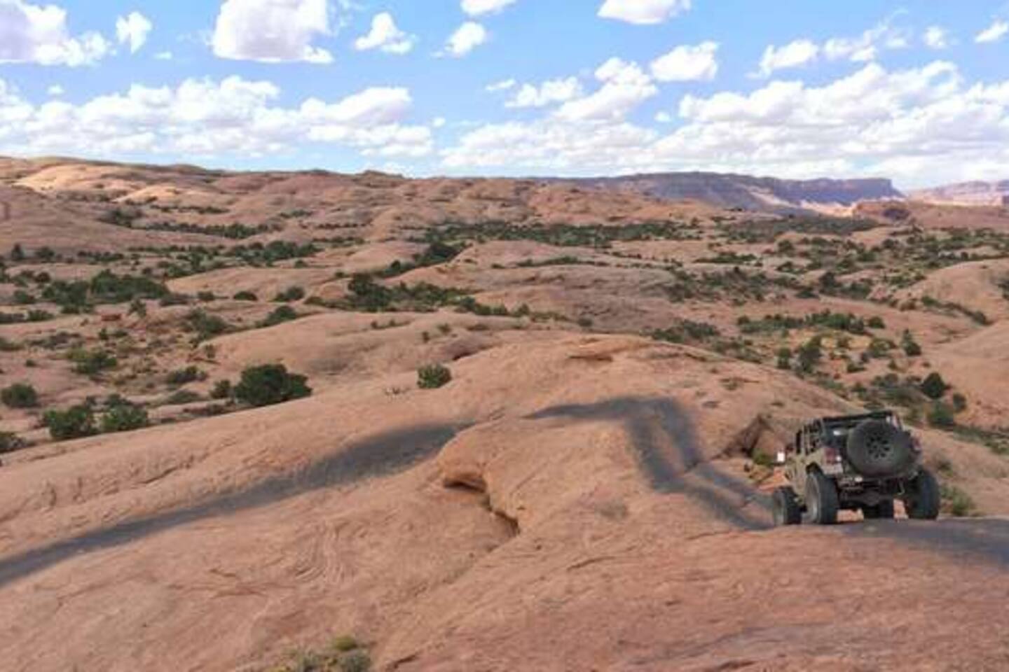 Hell's Revenge Safari Route is less than a half an hour's drive away.