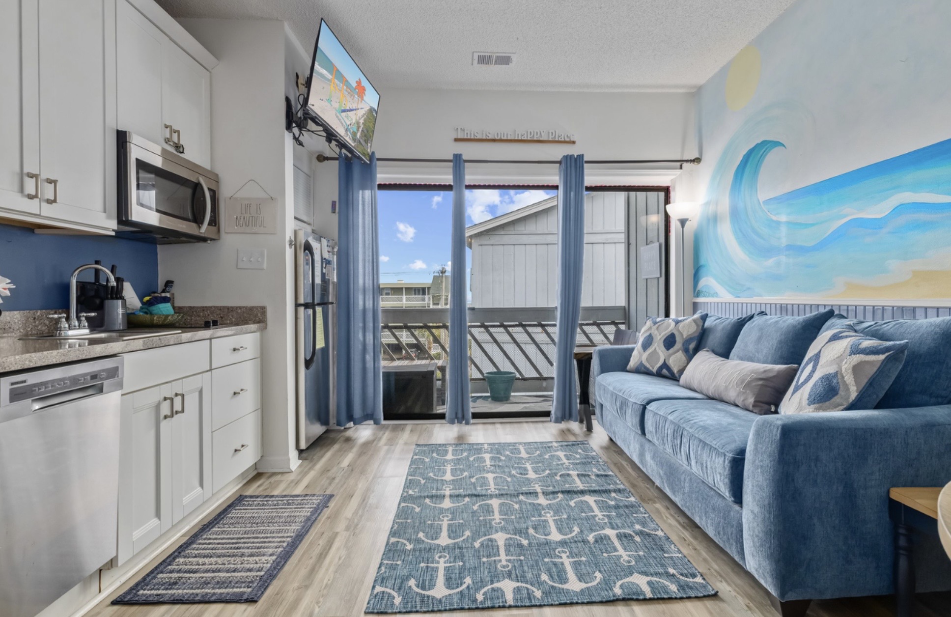 Arrive. Exhale. Unpack later. Step straight onto the balcony. Hear the ocean, feel the breeze, and let vacation mode take over. No waiting, no stress — just instant coastal relaxation.