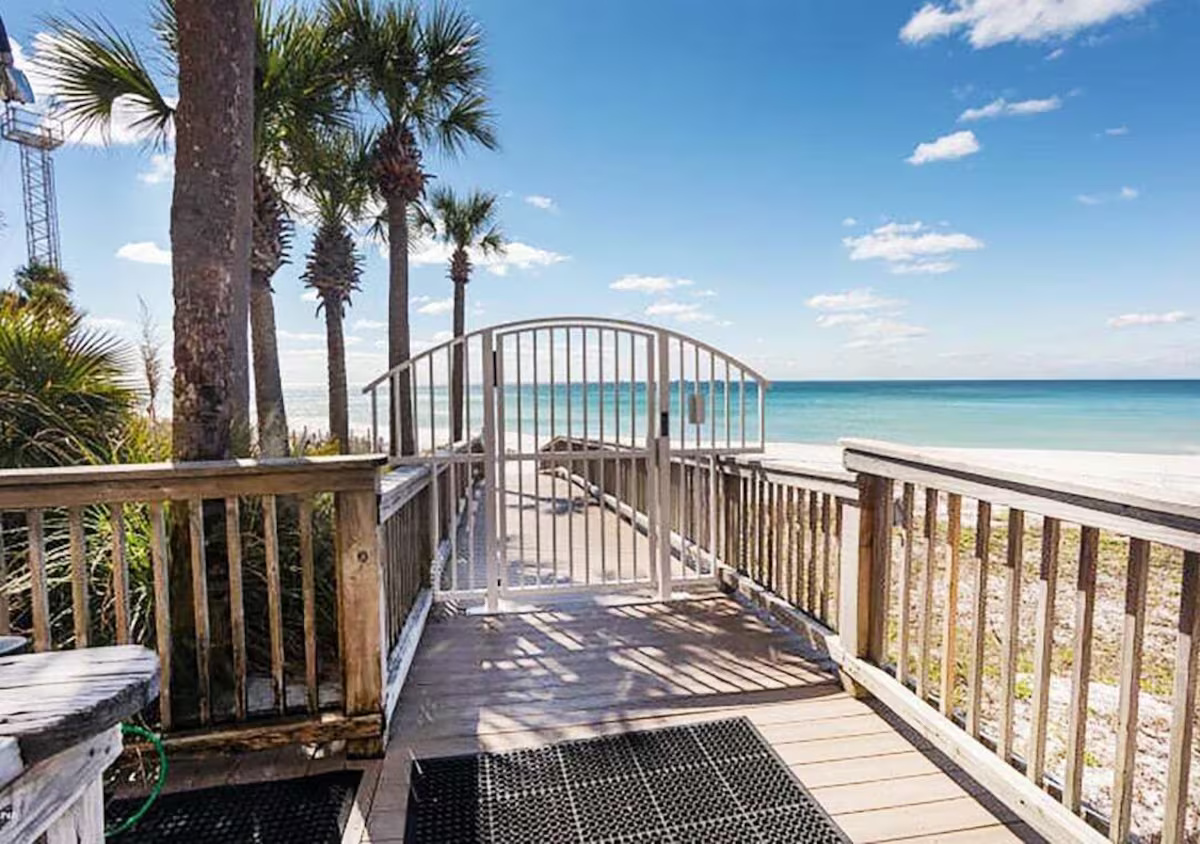 Private Entrance  to the Beach