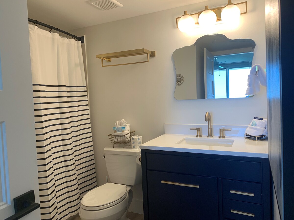 Completely remodeled masterbath 