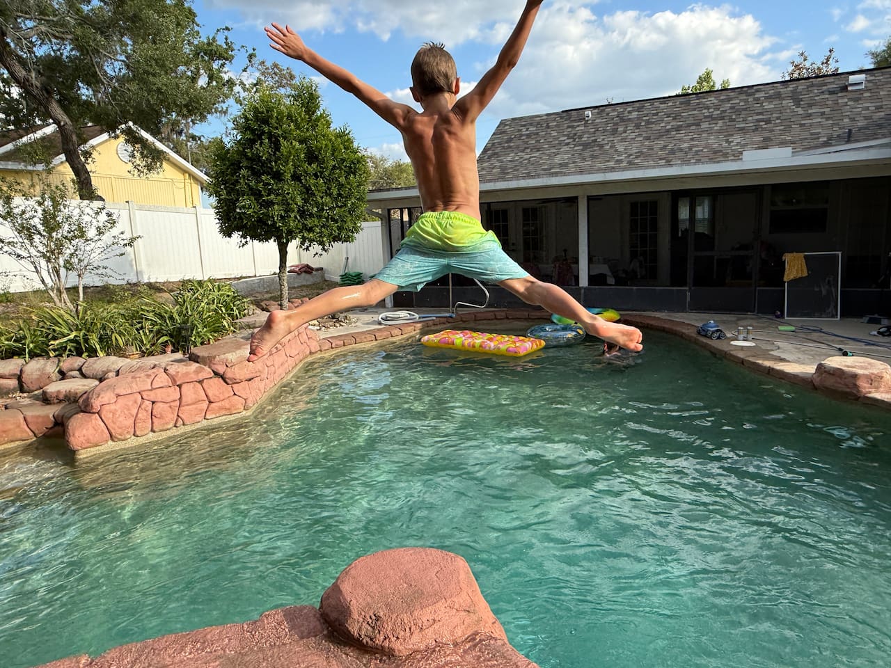 You will not resist jumping into this pool! 