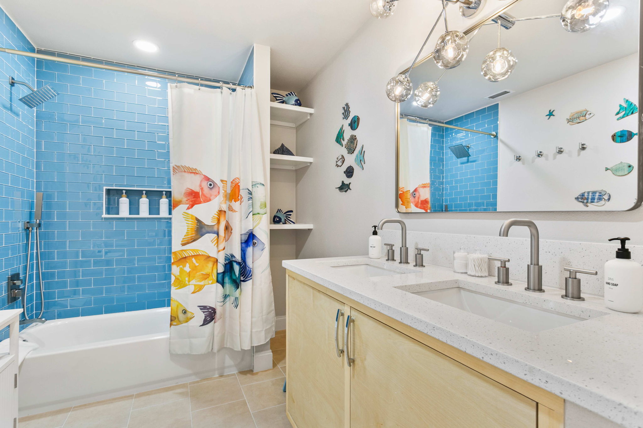 Downstairs full bathroom