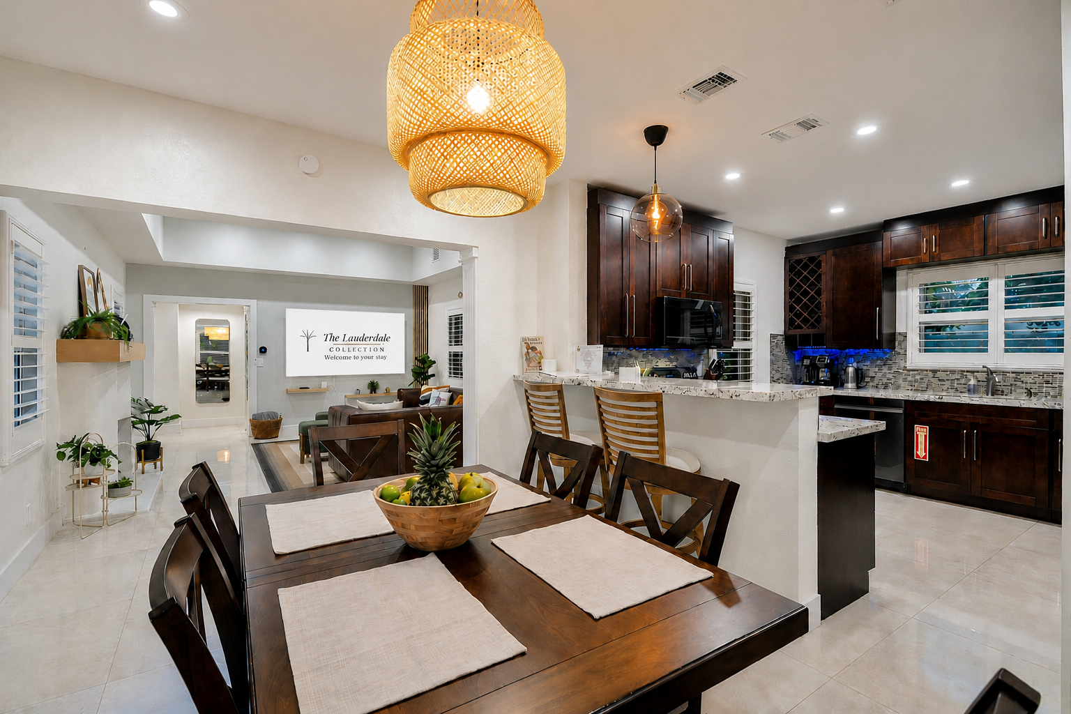 Steps from the kitchen, set for slow breakfasts and long dinners 🍽️