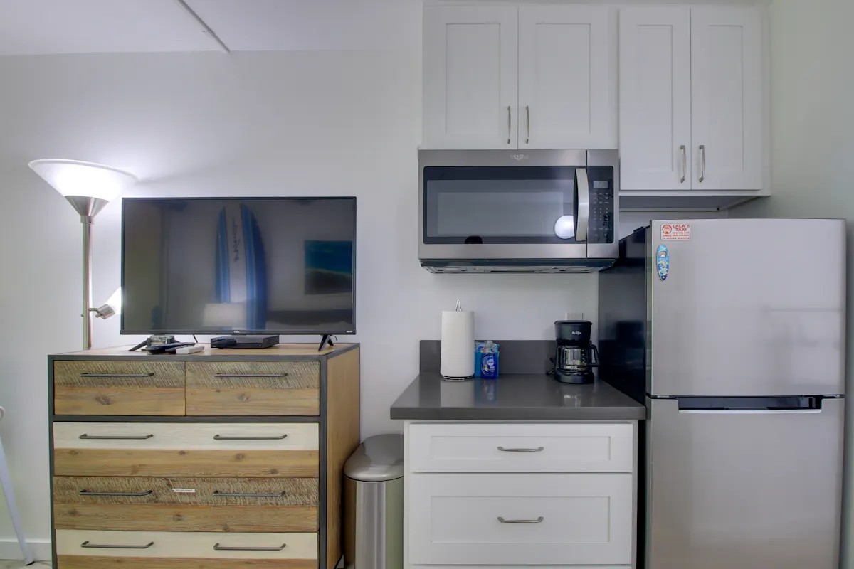 (Studio)Bedroom 2 Kitchenette 