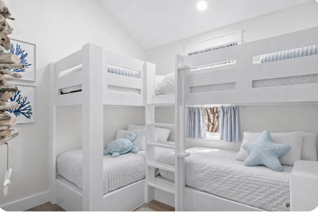 Fun bunk room—perfect for kids or groups