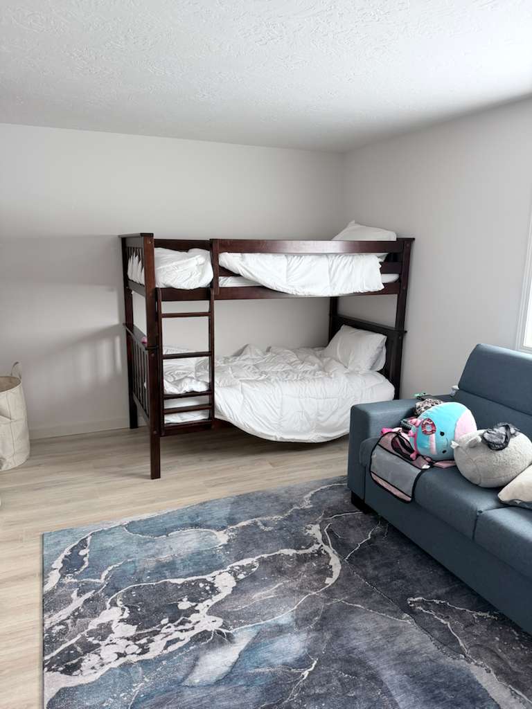 Fun and functional bunk bedroom, ideal for kids or extra guests, designed for both comfort and convenience.