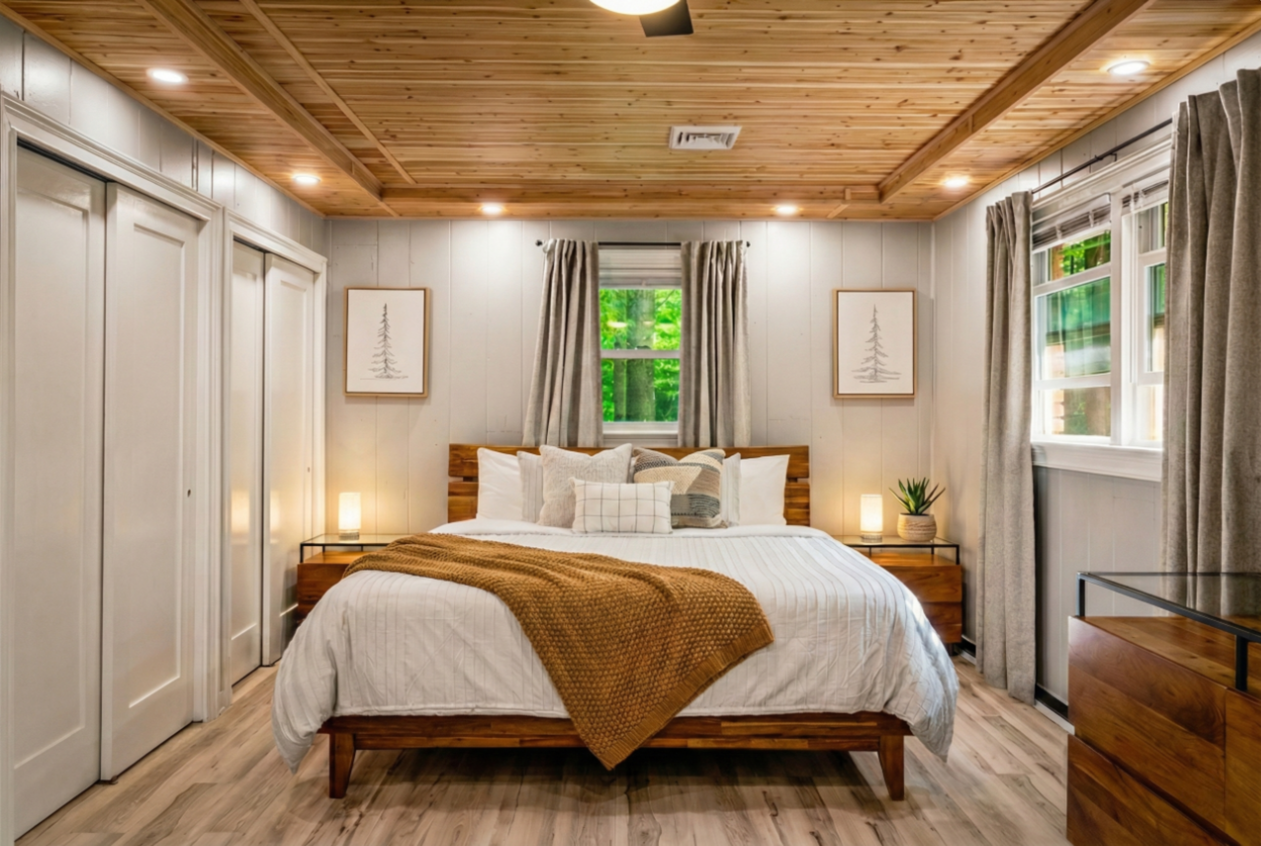 King bed and pure comfort in your master bedroom with ensuite