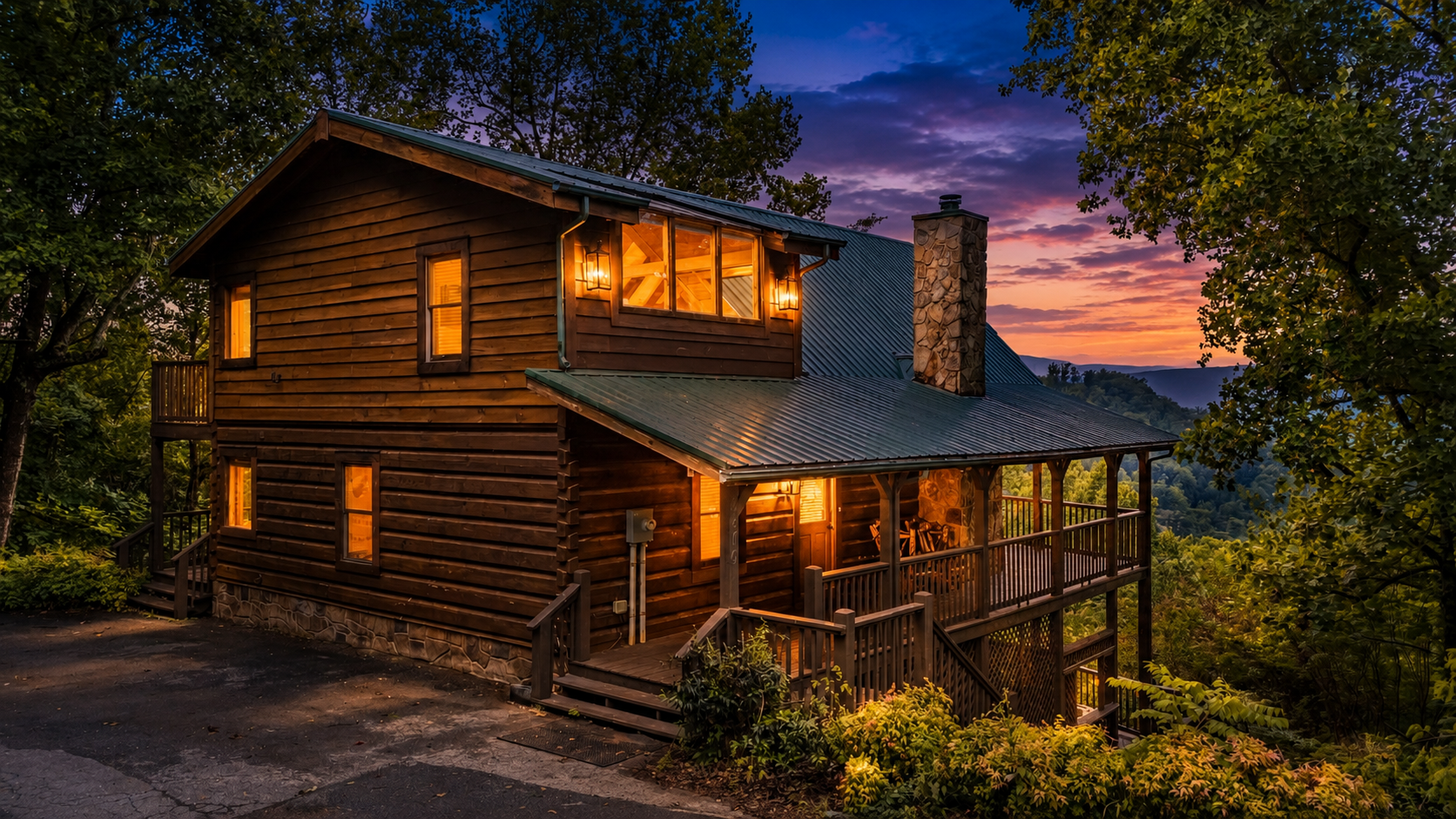 Skycrest Retreat with mountain views and sunsets