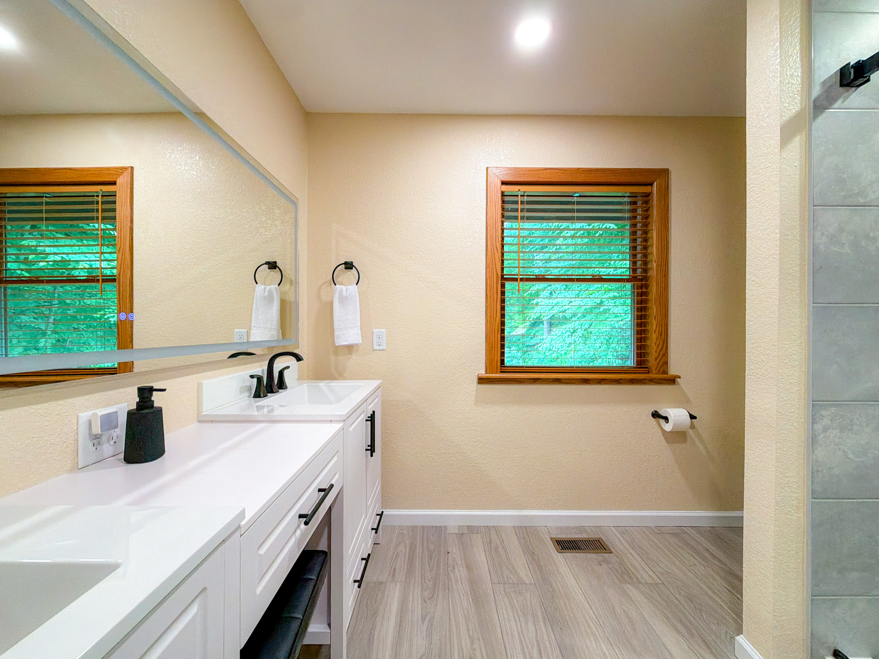Ensuite