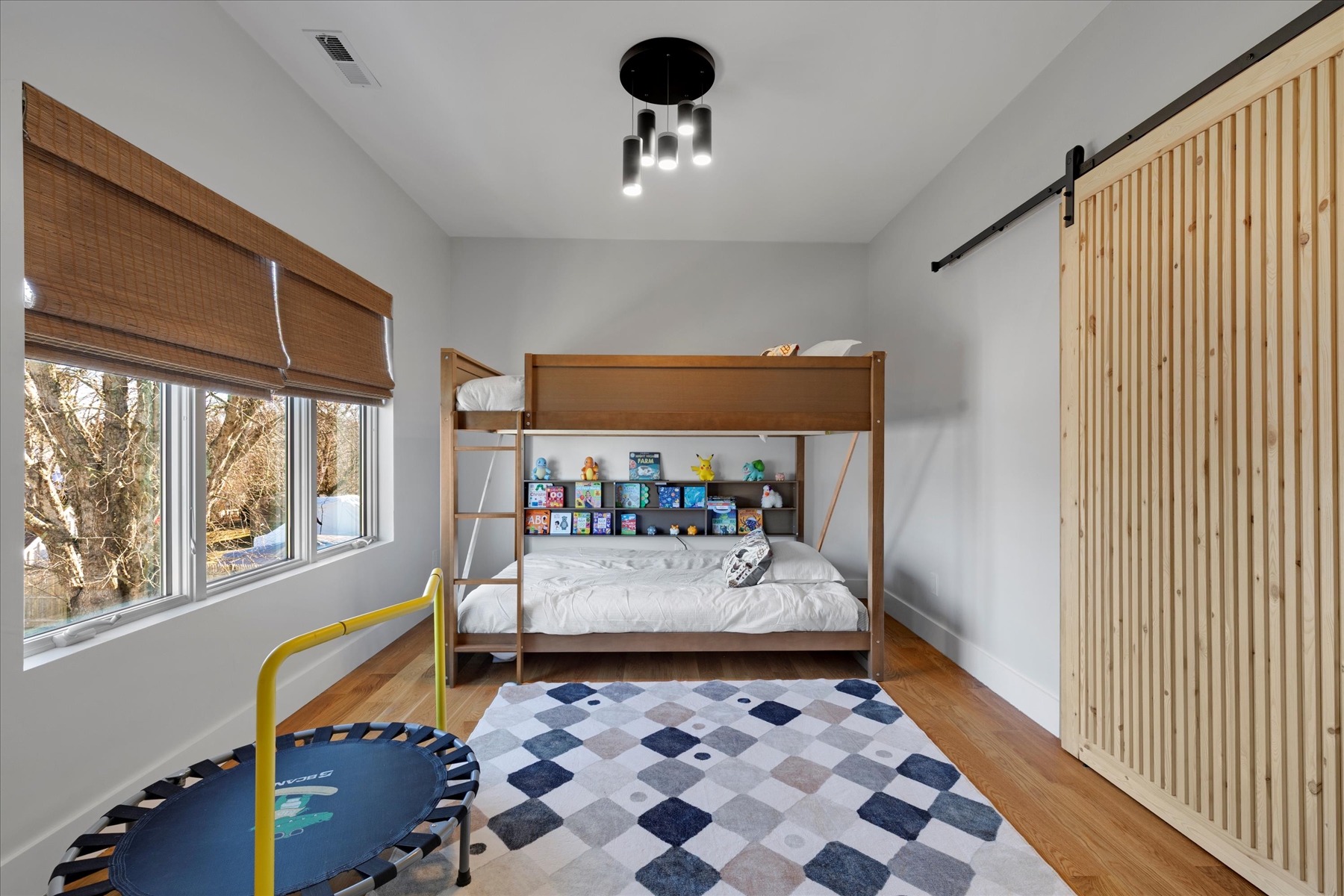 Both beds above and below are queen size and this is a great space fo anyone but it was designed with kids in mind. 