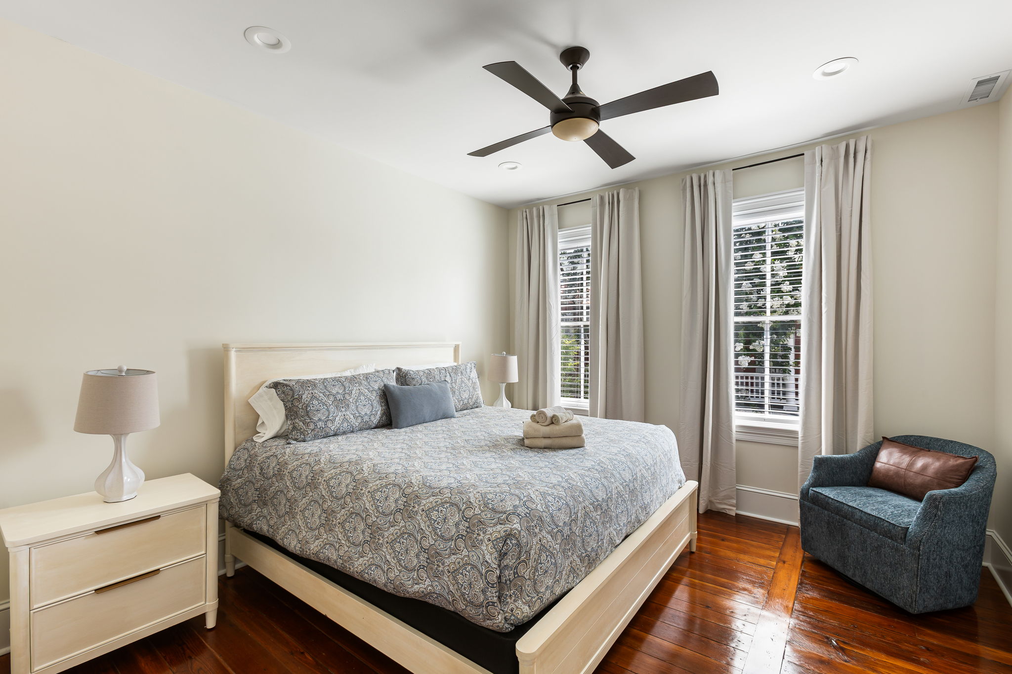 King bedroom 4