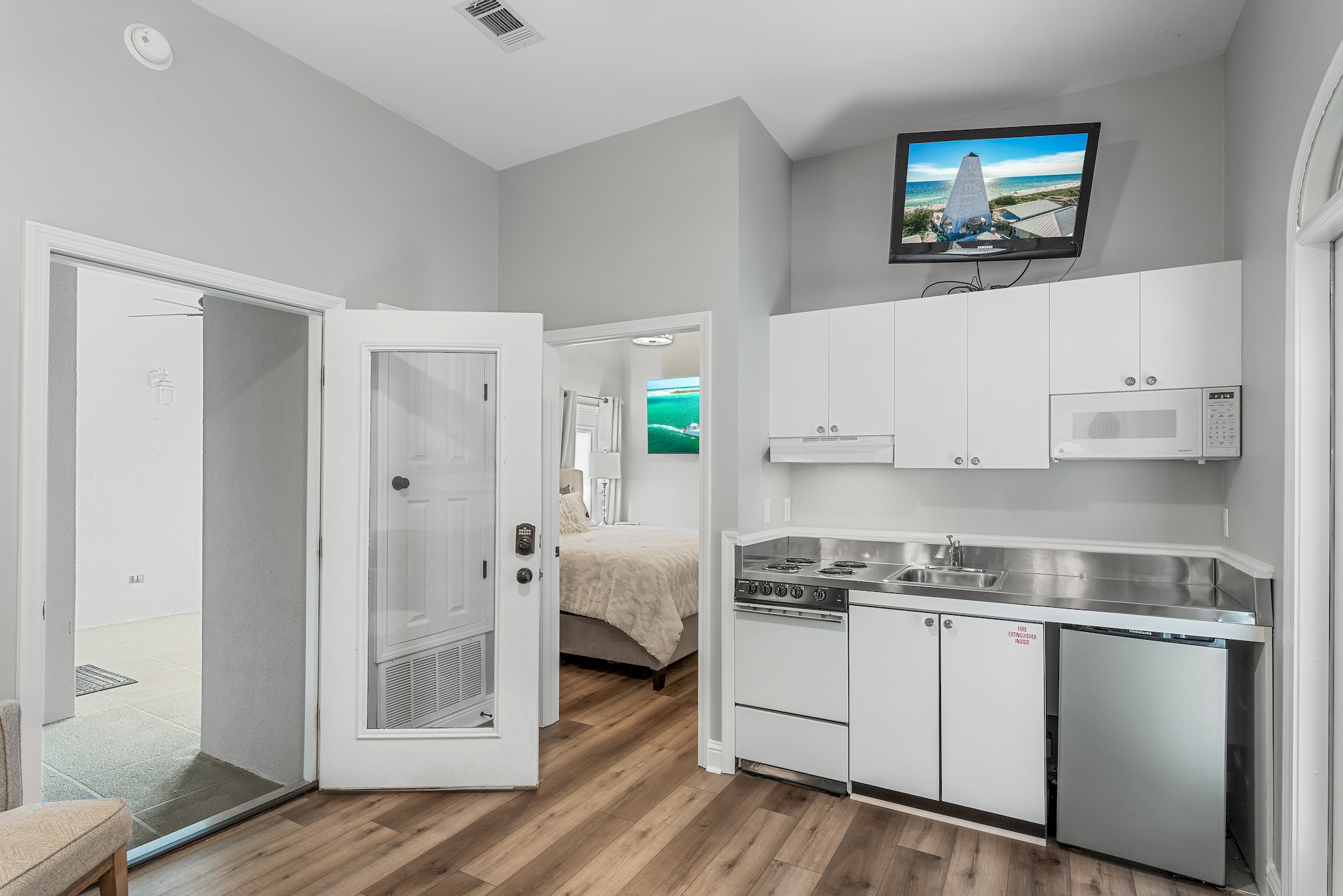 Private guest suite with kitchenette and separate entrance