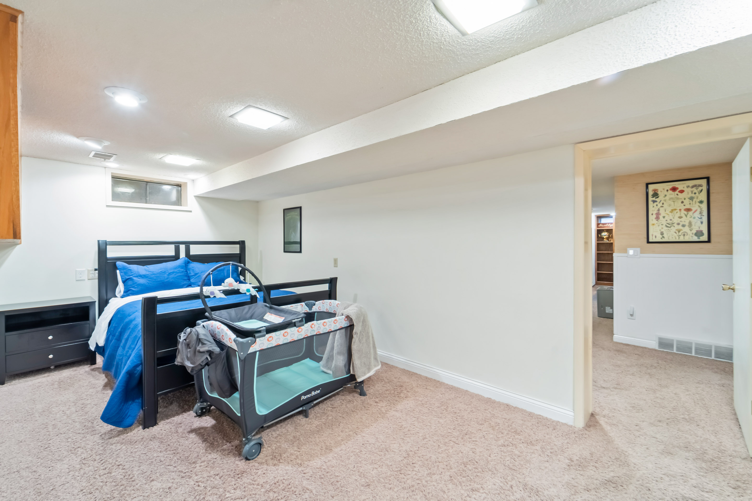 There is a pack-n-play that turns into a changing table, crib, and play pen available for those traveling with small kiddos.