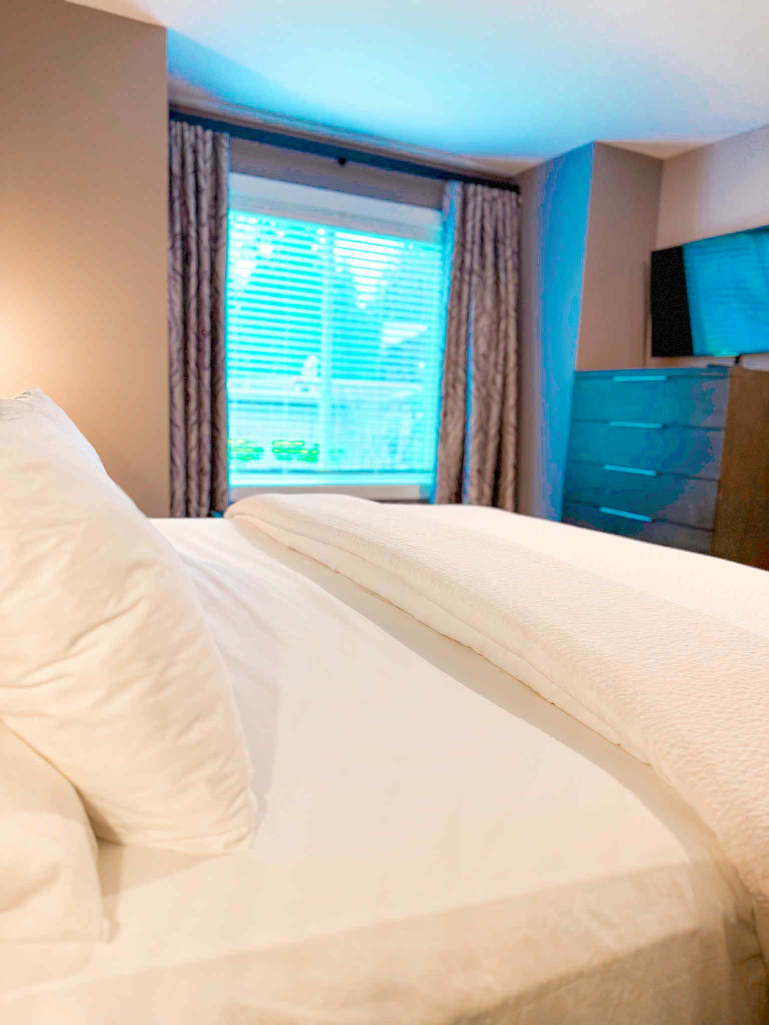 King bed. Streaming TV. Darkening blinds.