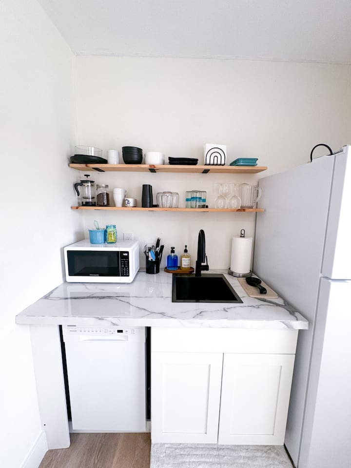 Kitchenette