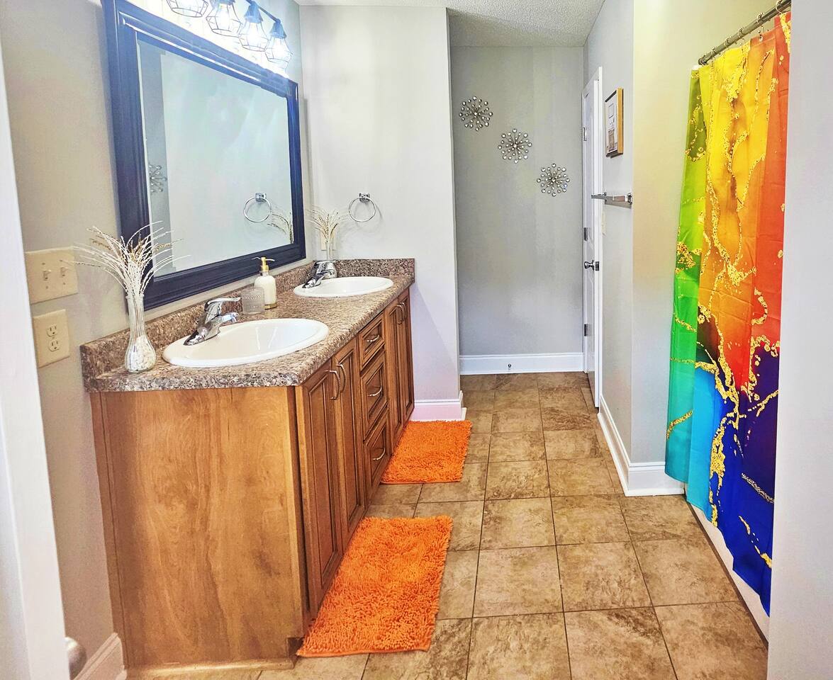 Full-size bathroom attaches to the main room. It contains all your necessities and a little extra. 