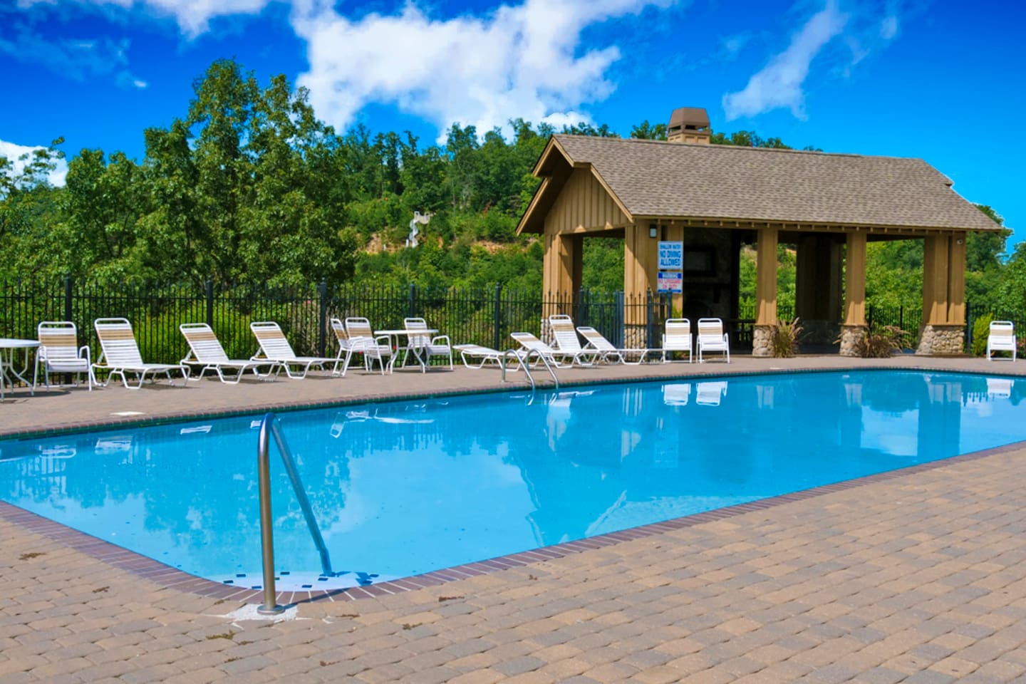 Community Pool SEASONALLY OPEN April to October.