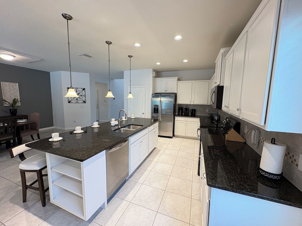 Plenty of space for cooking and having fun together in the kitchen
