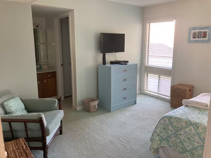 Main Bedroom with TV and ensuite