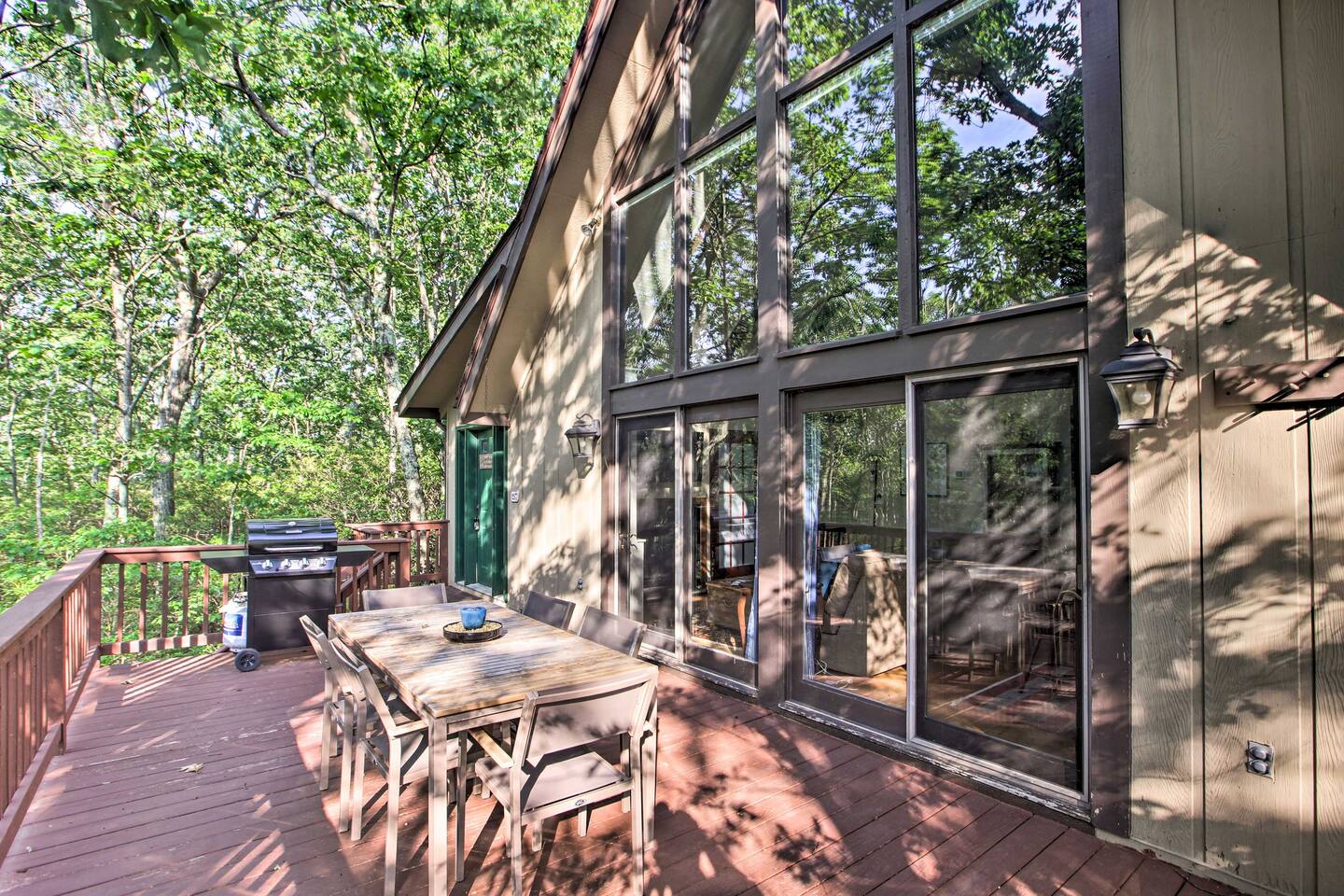 Fire up the gas grill for an afternoon barbecue at your Virginia home base.