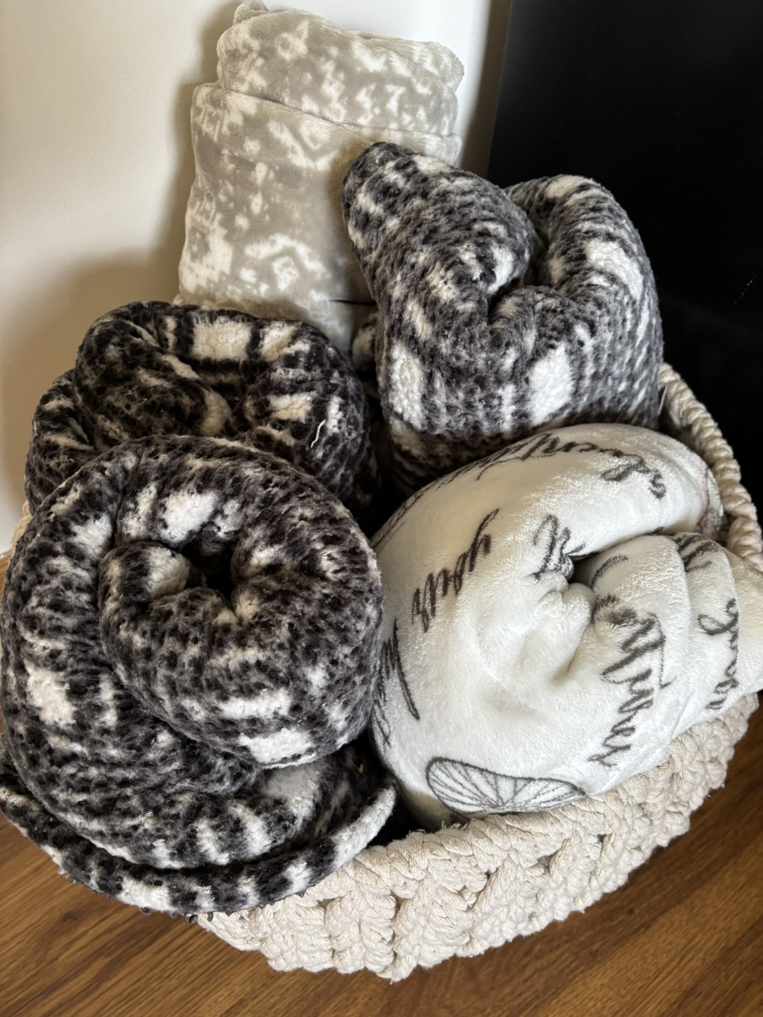 Living Room: spare lap blankets