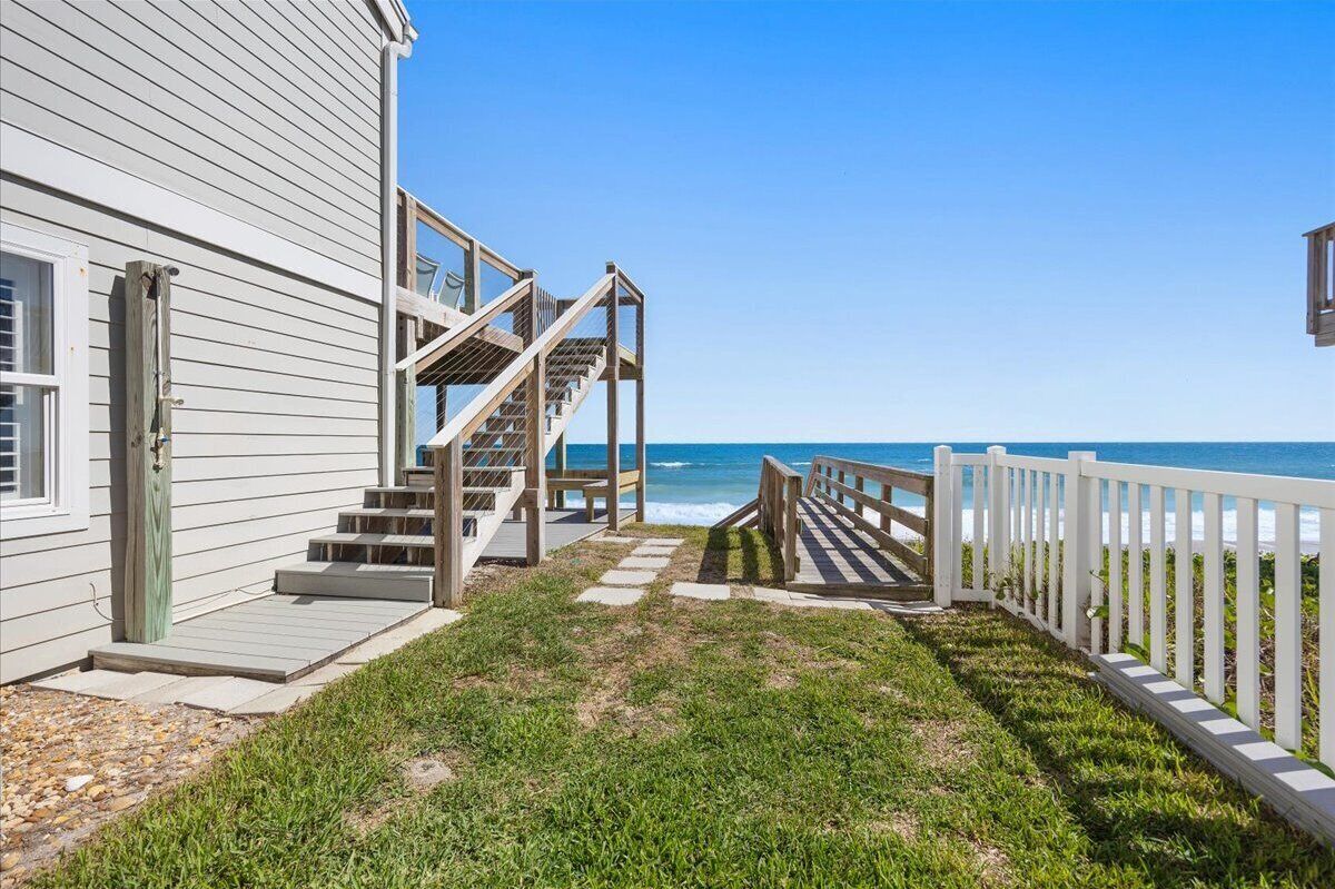 Walkway from deck to beach