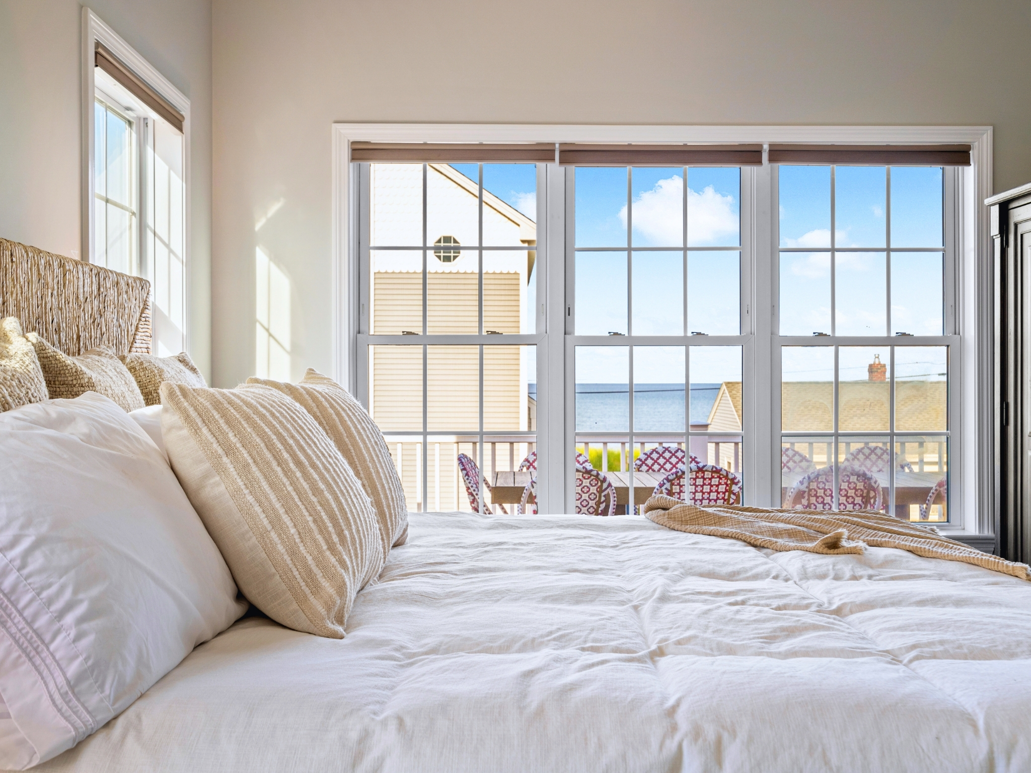 Step into your tranquil master suite, where comfort meets convenience with a private ensuite bathroom on the main floor, just for you!