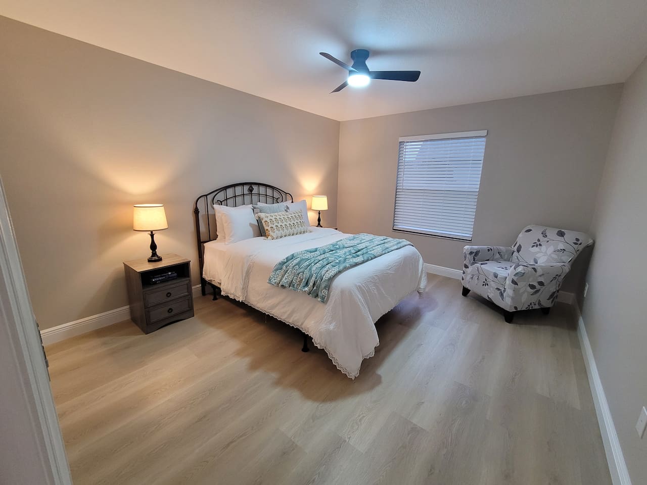 Comfortable queen bed for a restful sleep!