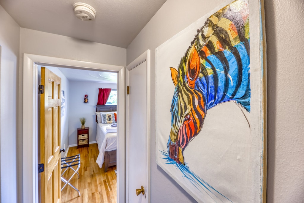 Colorful, authentic Kenyan artwork adorn our spaces.  Souvenirs available for purchase at a small fee (proceeds go towards volunteer efforts in Kenya).