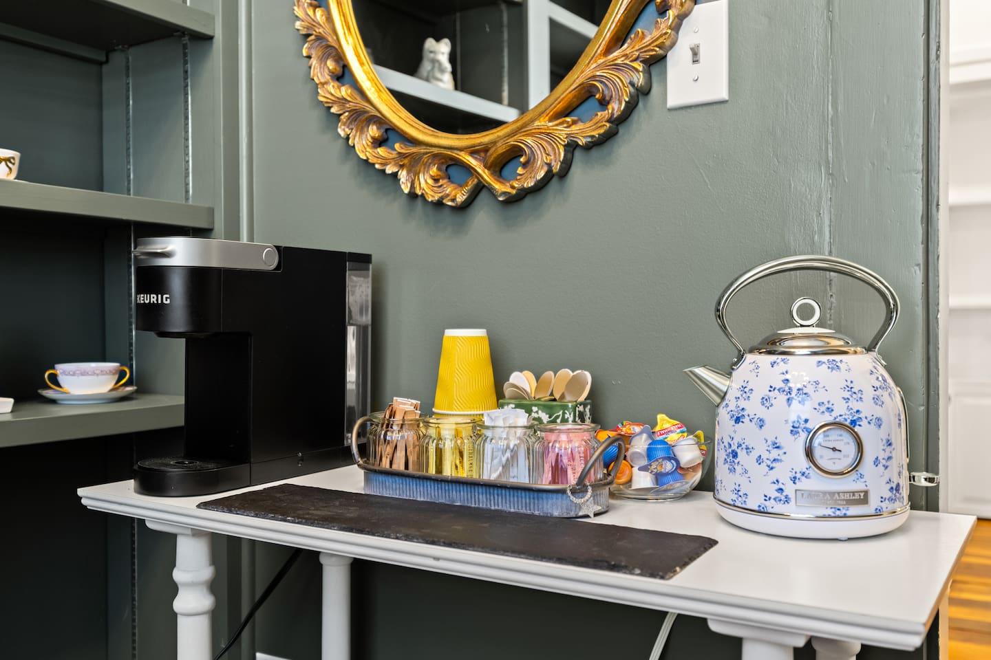 Sit and sip our complimentary tea and coffee in your personal coffee nook.