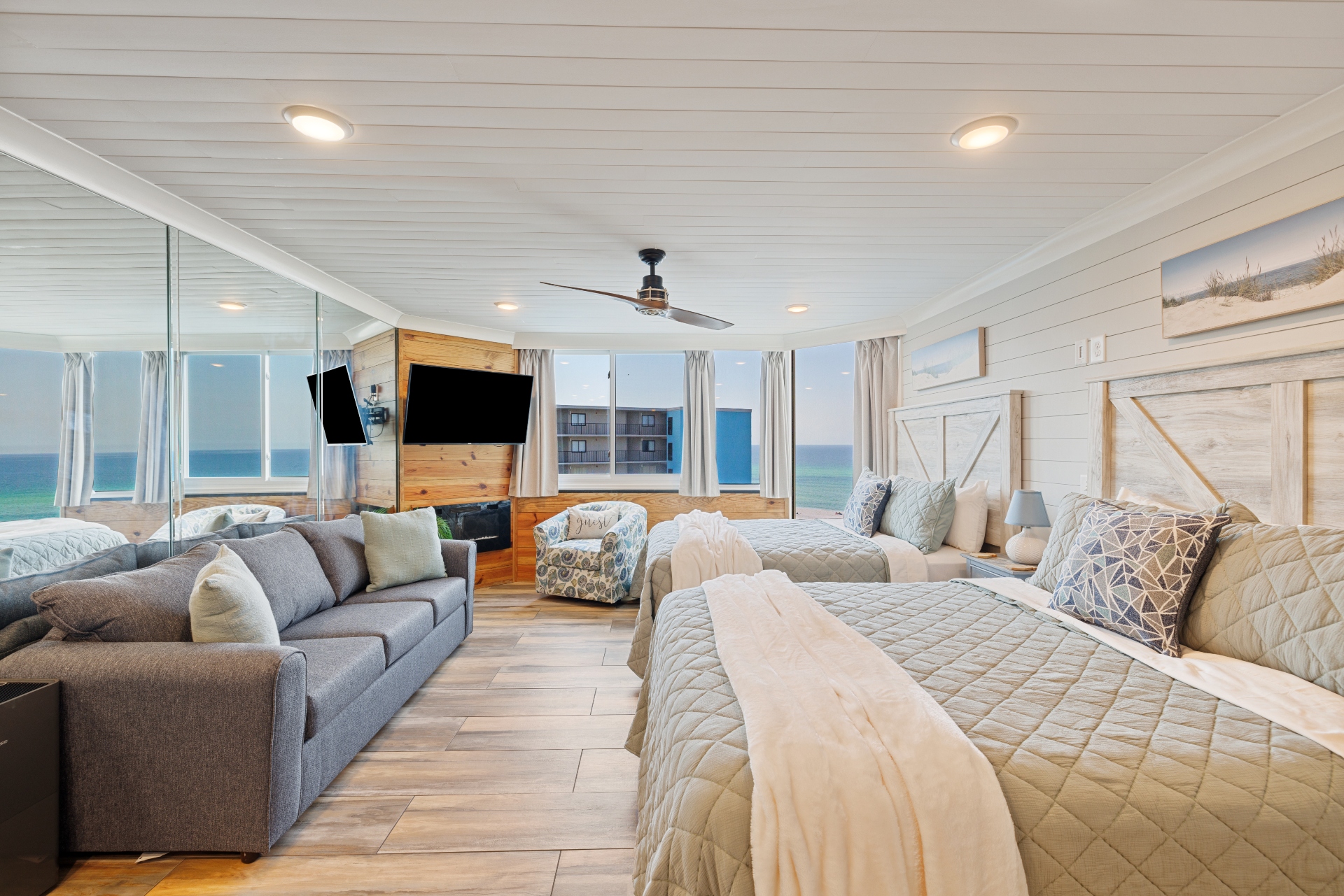 Waterfront studio