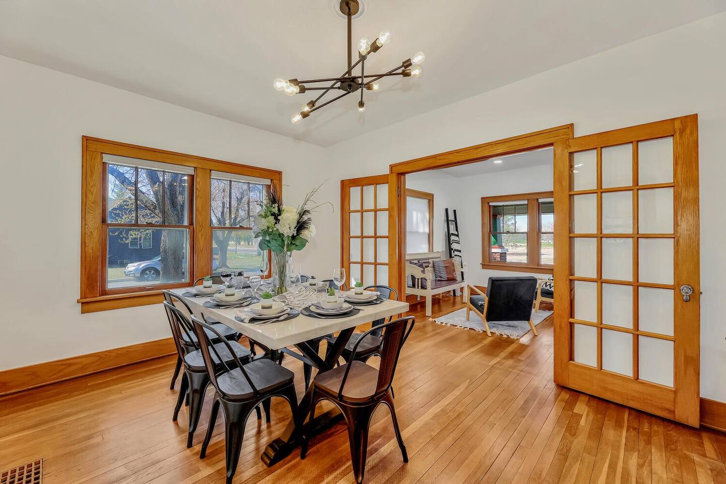 Open floor plan dining room