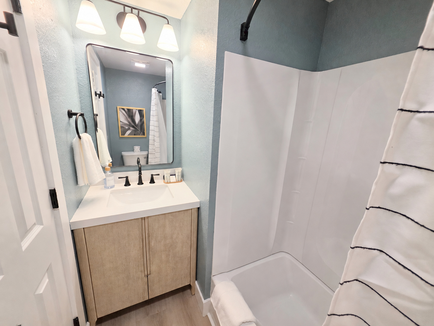 Ensuite to the Puerto Rico room