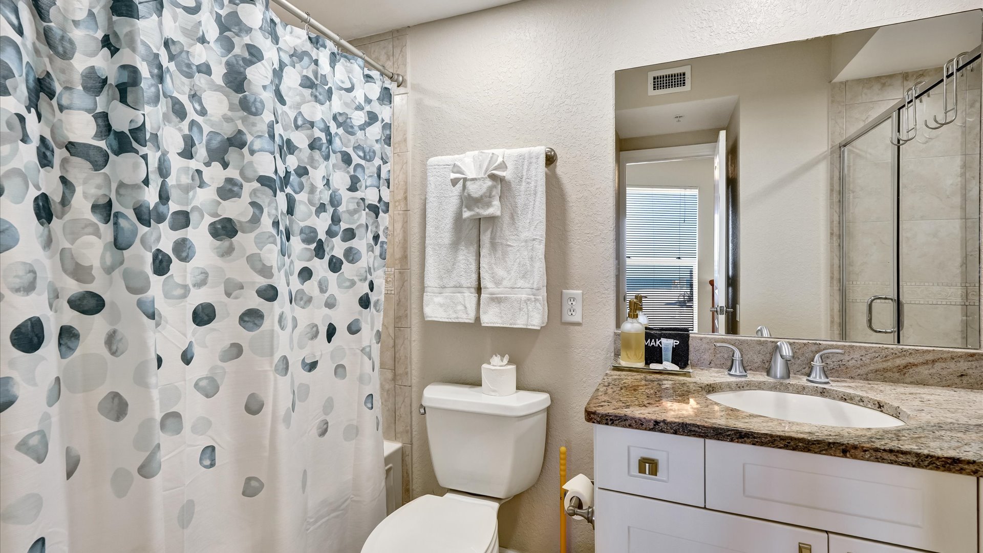 Master Bath with Tub and separate Shower
