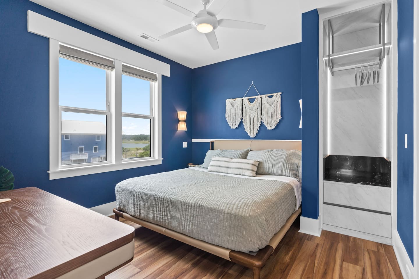 The best of both worlds: large groups can vacation together without sacrificing privacy. With expansive shared spaces and thoughtfully designed private suites, Zen makes it easy to connect, celebrate, and unwind in comfort.