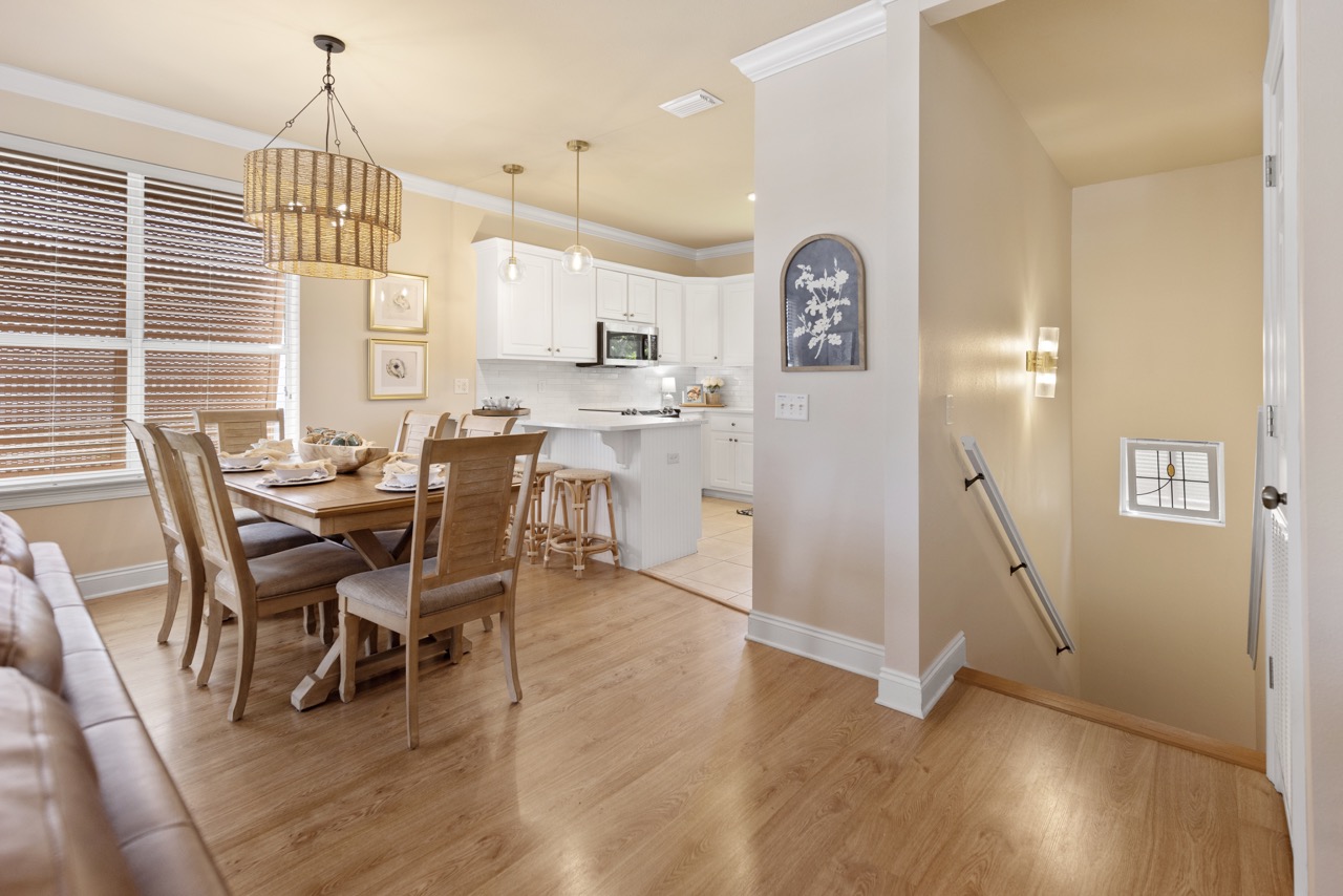 2nd Floor Landing