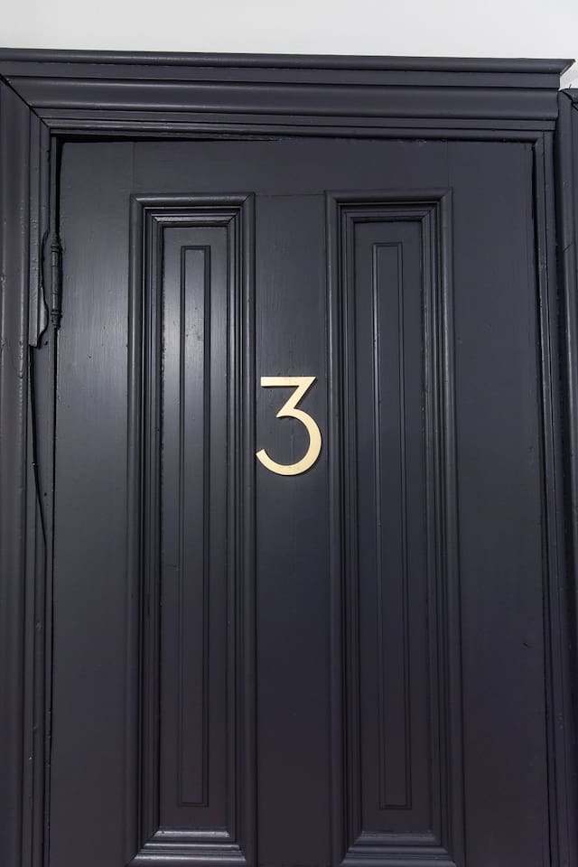 Apartment #3 is entirely yours for the stay. The apartment is in a secured building up 2 flights of steps! 